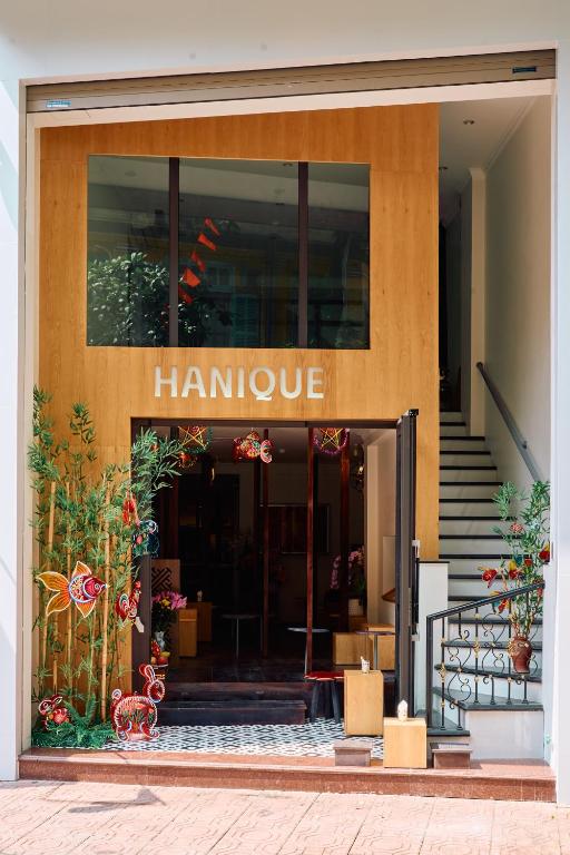 Hanique Homestay and Cafe – Hanoi